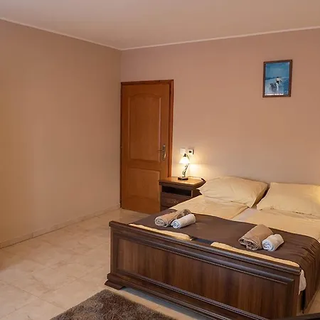 Alsoszuhai Dulo Vendeghaz Es Rendezvenyterem B&B Alsoszuha