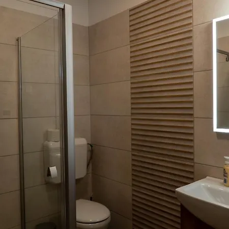 Bed & Breakfast Alsoszuhai Dulo Vendeghaz Es Rendezvenyterem *